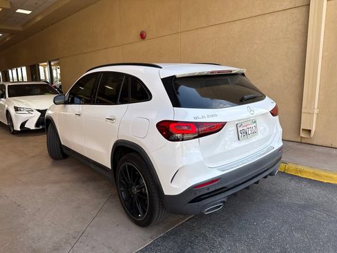 Used 2022 Mercedes-Benz GLA 250 4MATIC image 4