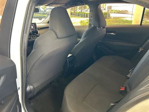 Used 2022 Toyota Corolla SE image 25