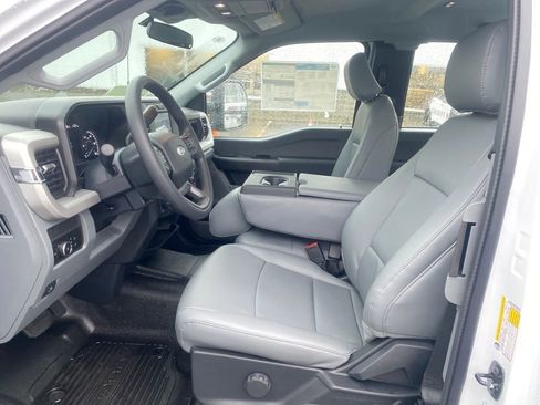 New 2026 Ford F250 XL w/ XL Chrome Package AWD/4WD image 13