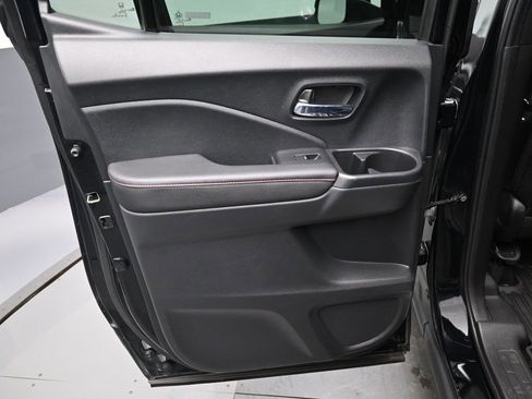 Used 2023 Honda Ridgeline Black Edition image 36