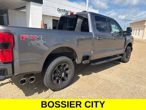 Used 2023 Ford F250 Lariat w/ Sport Appearance Package AWD/4WD image 7