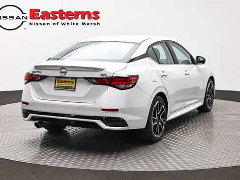 Used 2024 Nissan Sentra SR w/ SR Premium Package FWD image 5