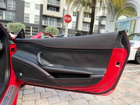 Used 2015 Ferrari 458 Spider RWD image 63