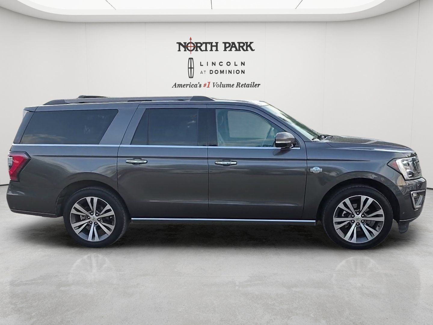 Used 2020 Ford Expedition Max King Ranch w/ Cargo Package RWD image 6