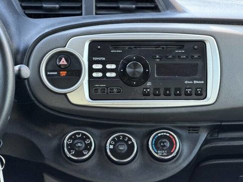 Used 2012 Toyota Yaris LE image 16