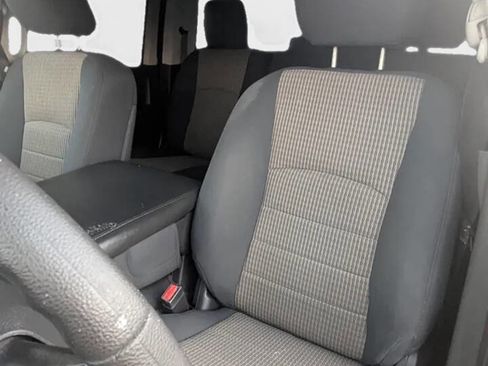 Used 2012 RAM 1500 Express w/ ST Popular Equipment Group image 10