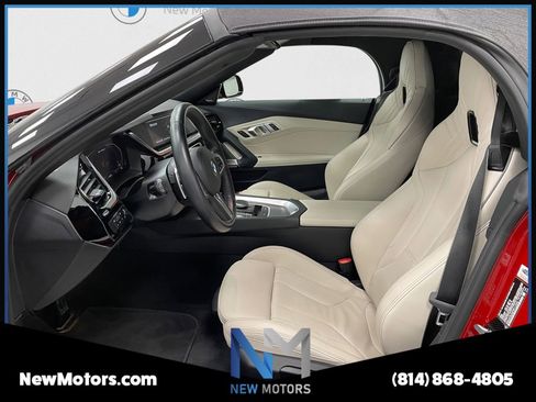 Used 2023 BMW Z4 M40i image 7