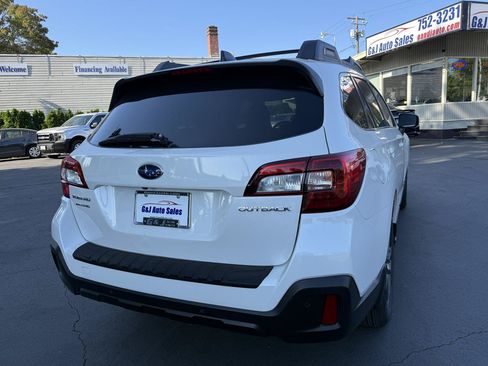 Used 2019 Subaru Outback 2.5i Limited w/ Popular Package #2 AWD/4WD image 9