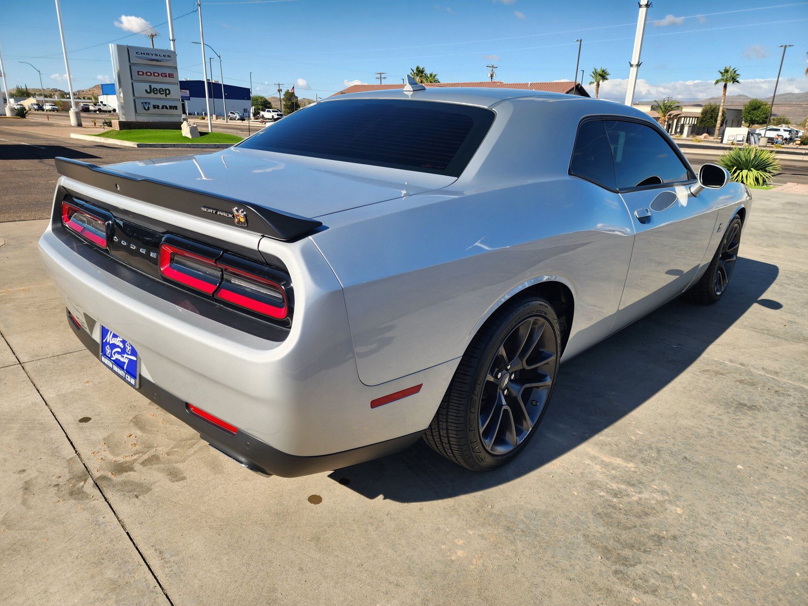 Used 2021 Dodge Challenger R/T Scat Pack RWD image 5