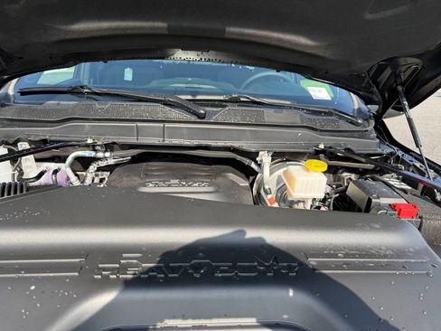 New 2026 RAM 2500 Big Horn AWD/4WD image 23