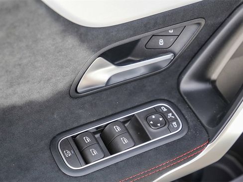 New 2025 Mercedes-Benz CLA 250 4MATIC image 27