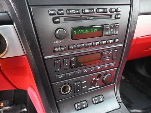 Used 2003 Ford Thunderbird RWD image 12