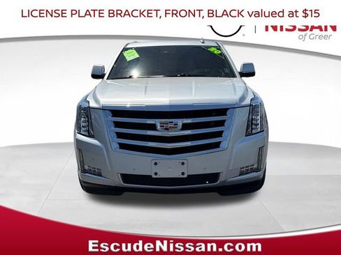 Used 2020 Cadillac Escalade Luxury AWD/4WD image 8