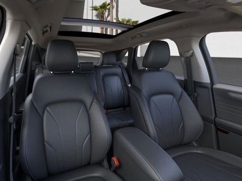 New 2025 Ford Escape SE w/ PHEV Premium Package FWD image 10