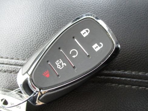 Used 2024 Chevrolet Malibu LT image 38