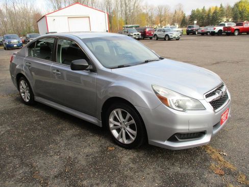 Used 2014 Subaru Legacy 2.5i Premium image 11