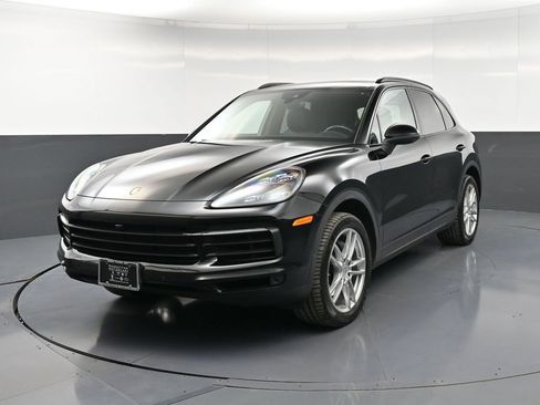 Certified 2019 Porsche Cayenne AWD/4WD image 6
