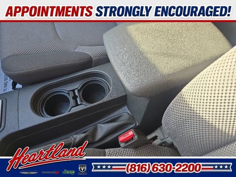 Used 2012 Suzuki Equator Sport AWD/4WD image 60