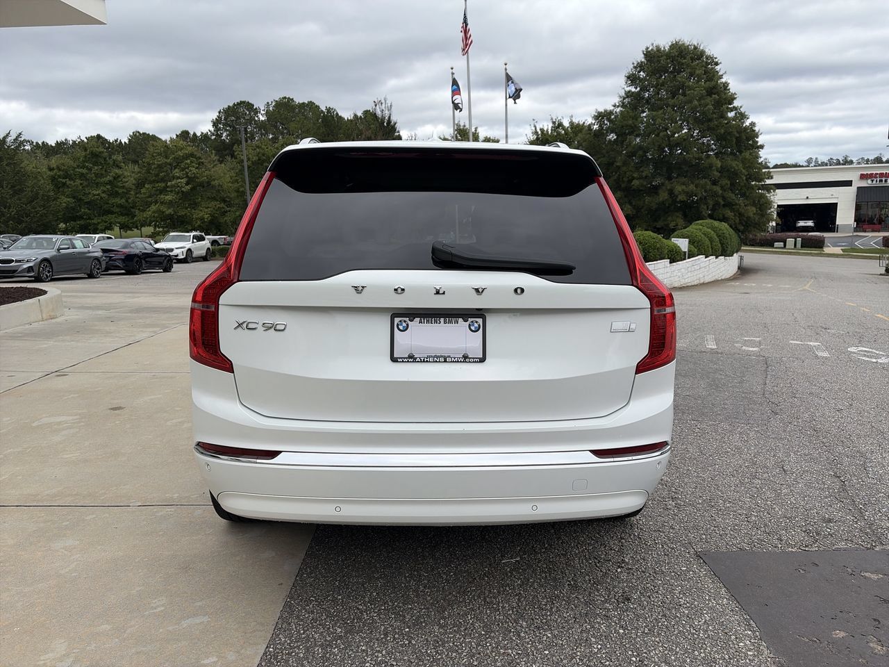 Used 2023 Volvo XC90 T8 Ultimate AWD/4WD image 7