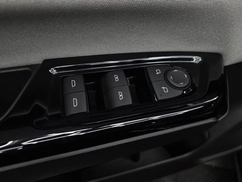 Used 2025 Honda Prologue EX image 30