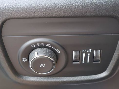 New 2026 Jeep Grand Cherokee L Limited AWD/4WD image 23