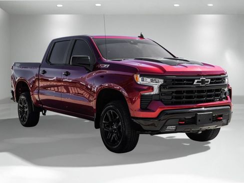 Used 2023 Chevrolet Silverado 1500 LT Trail Boss image 5