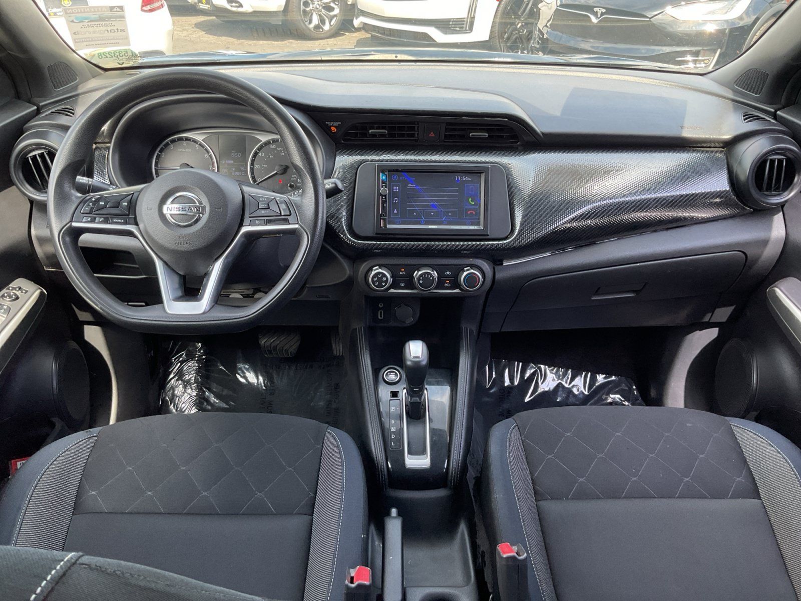 Used 2018 Nissan Kicks S FWD image 15