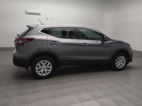 Used 2020 Nissan Rogue Sport S image 10