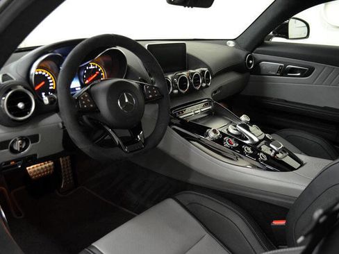 Used 2019 Mercedes-Benz AMG GT C w/ AMG Interior Night Package image 13