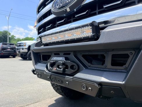 Used 2024 Ford F250 Platinum AWD/4WD image 18
