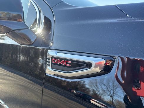 New 2026 GMC Yukon Denali w/ Denali Reserve Package AWD/4WD image 70