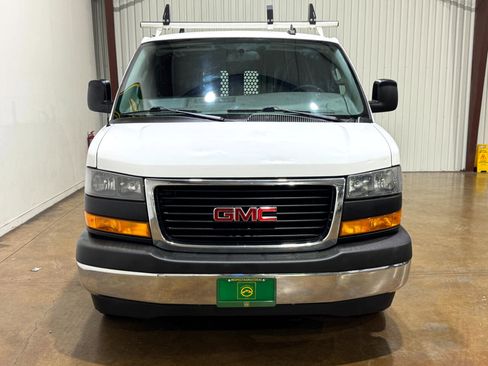 Used 2020 GMC Savana 2500 w/ Driver Convenience Package image 2