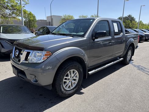 Used 2019 Nissan Frontier SV w/ Value Truck Package image 4