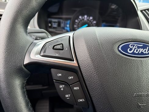 Used 2023 Ford Edge SEL w/ Convenience Package image 20