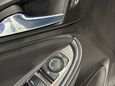 Used 2022 Chevrolet Malibu LT image 16