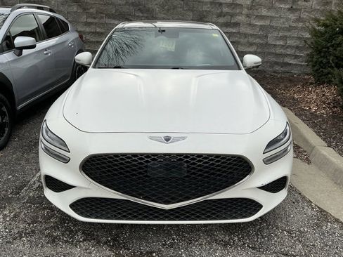 Used 2022 Genesis G70 3.3T Launch Edition image 2
