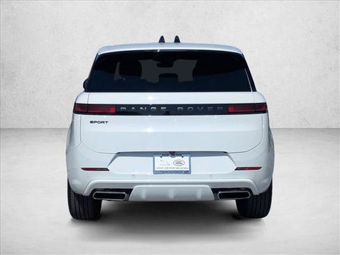 Certified 2026 Land Rover Range Rover Sport Dynamic SE AWD/4WD image 7