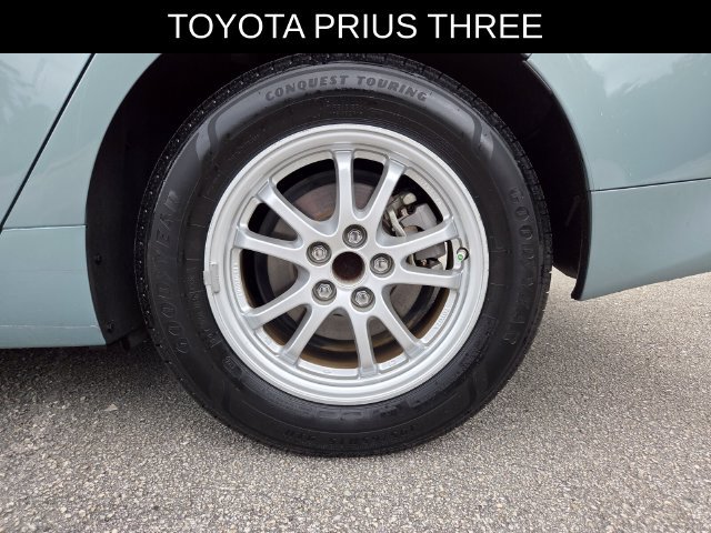 Used 2016 Toyota Prius Three FWD image 16