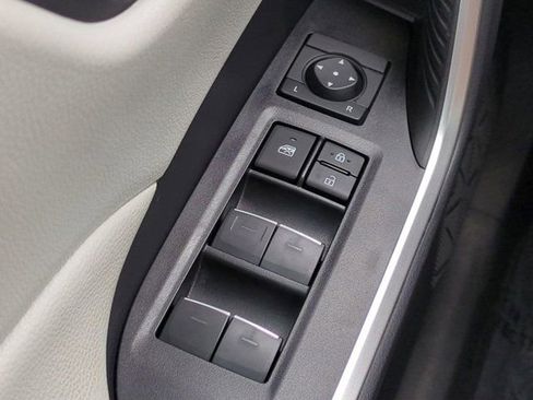 Used 2024 Toyota RAV4 XLE Premium FWD image 21