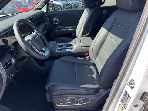 New 2026 Hyundai Palisade Calligraphy image 9