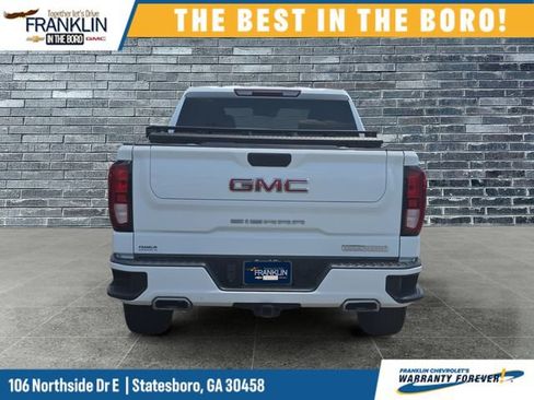 Used 2022 GMC Sierra 1500 Elevation w/ X31 Off-Road Package AWD/4WD image 4