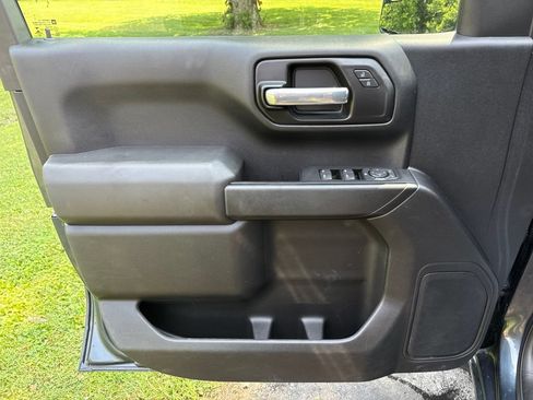 Used 2021 Chevrolet Silverado 1500 Custom w/ LPO, Dark Essentials Package AWD/4WD image 11