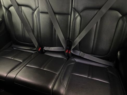 Used 2024 Jeep Wagoneer L Series II w/ Flexible Seating Group AWD/4WD image 25