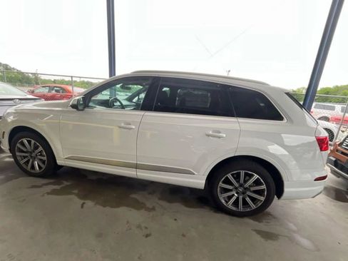 Used 2017 Audi Q7 3.0T Prestige AWD/4WD image 8