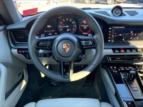 Used 2024 Porsche 911 Carrera image 5