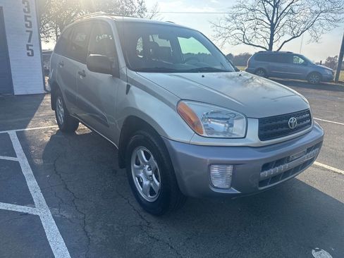 Used 2002 Toyota RAV4 4WD image 2