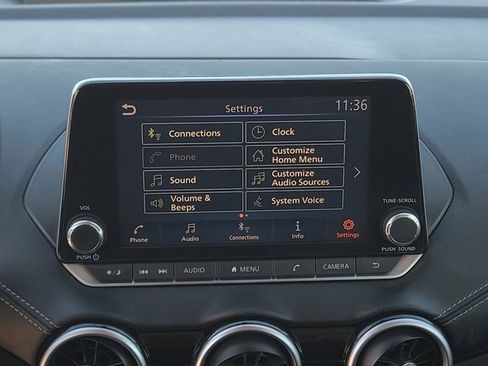 Used 2020 Nissan Sentra SV image 17