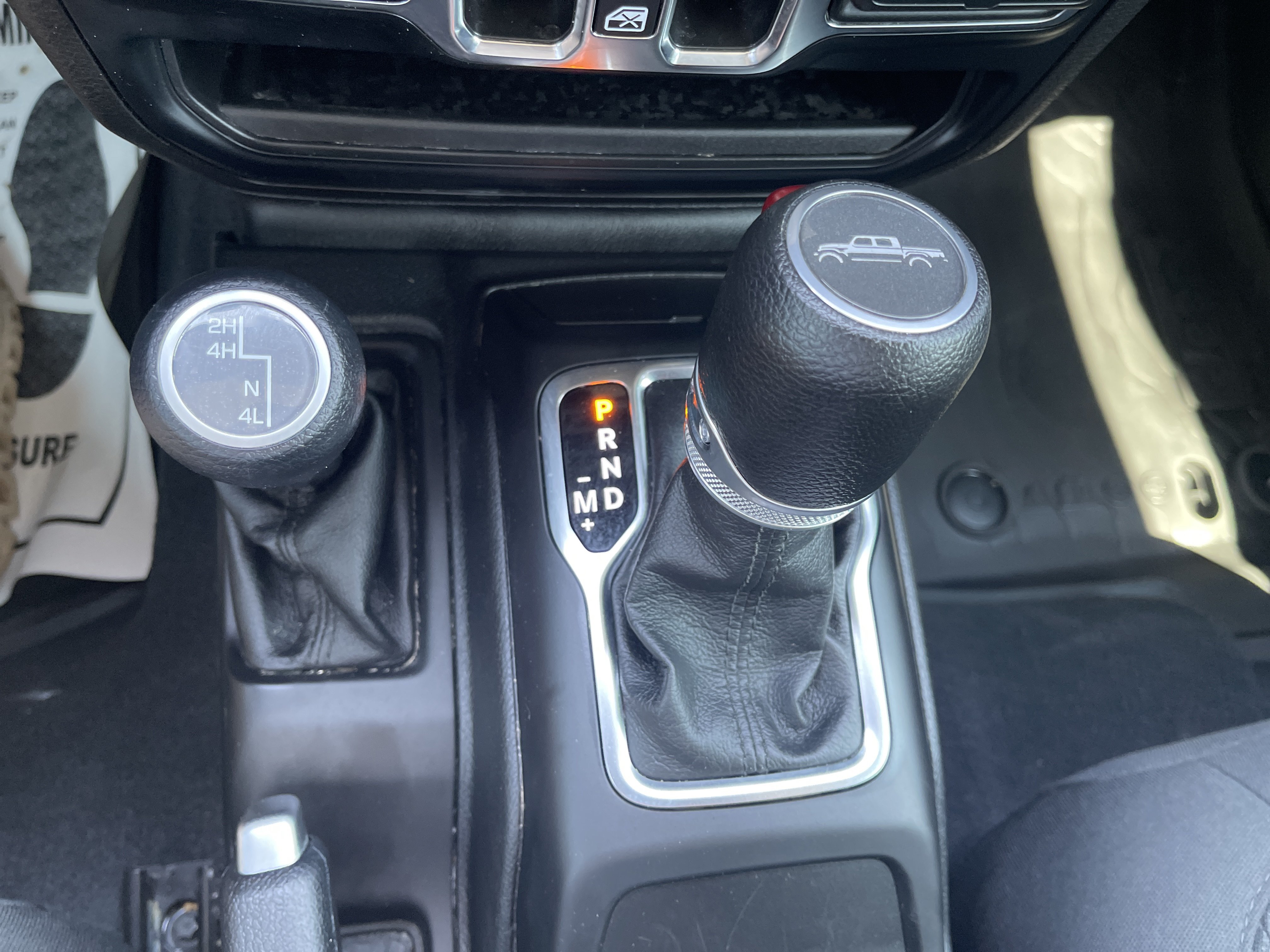 Used 2023 Jeep Gladiator Sport AWD/4WD image 27