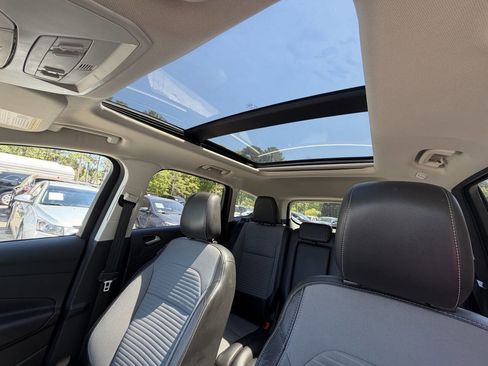 Used 2019 Ford Escape Titanium image 27