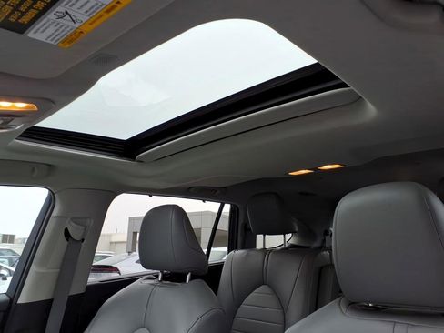 Certified 2022 Toyota Highlander XLE image 15